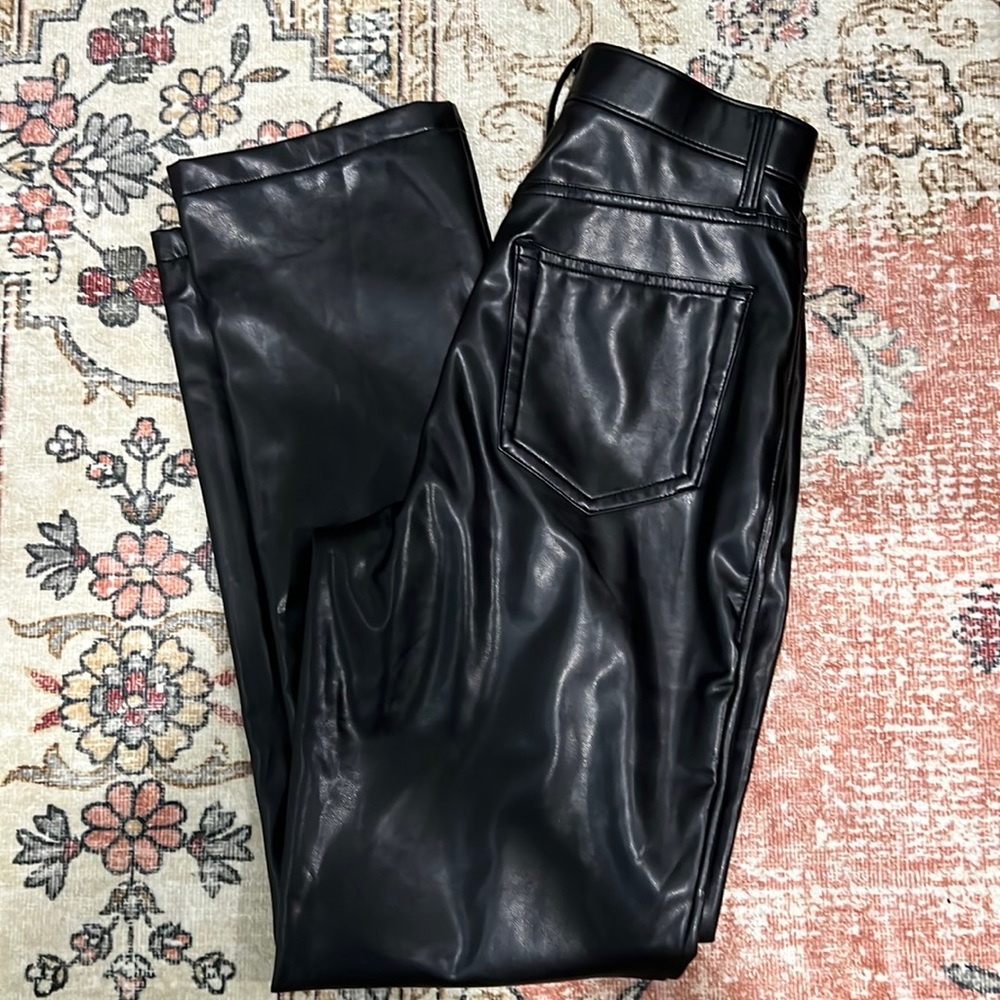 Abercrombie 90’s Straight Ultra High Rise Leather Pants - Picture 2 of 3